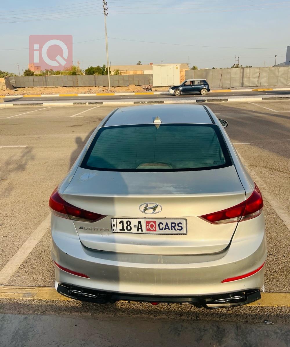 هيونداي النترا